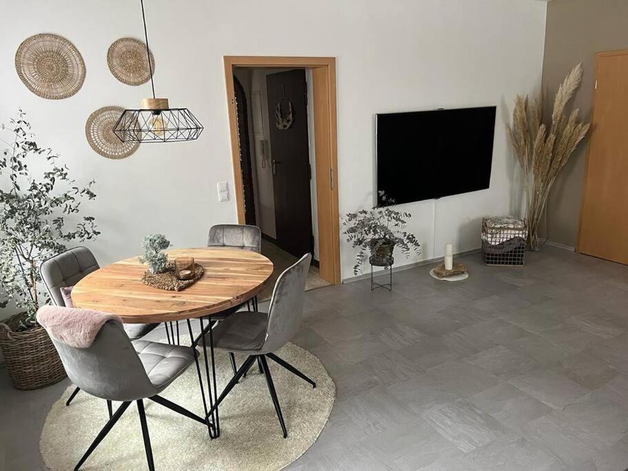2-Zimmer Wohnung 80Qm Bis 4Pers. Winningen Bagian luar foto
