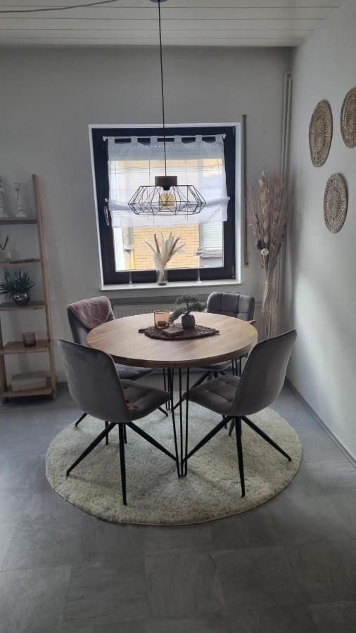 2-Zimmer Wohnung 80Qm Bis 4Pers. Winningen Bagian luar foto
